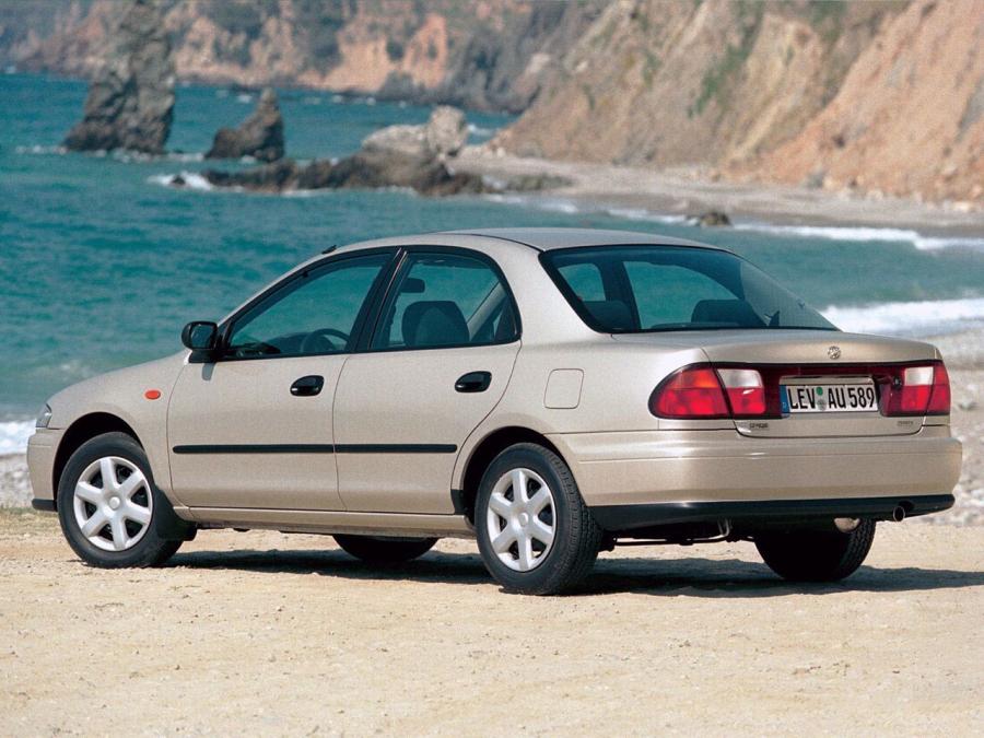  Mazda 323 S 1994 года  (фото 2 из 2)